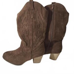 Boots / Stylish Brown Suede Cowboy Boots / Women's 8 / New